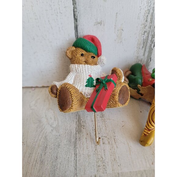 Ledge hanging bear stocking holder elf Xmas home decor set figure - Picture 2 of 6